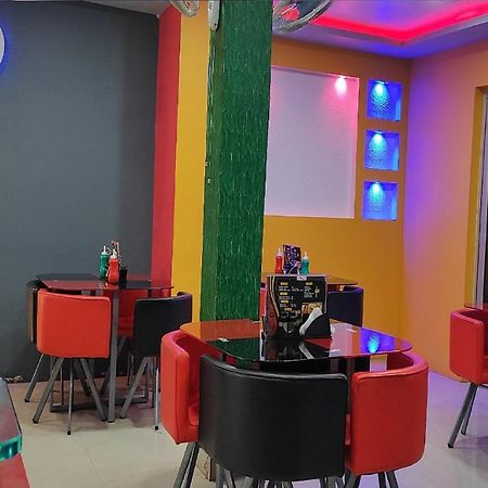 Hotel Avadh Balrampur ภายนอก รูปภาพ