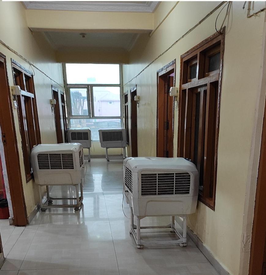 Hotel Avadh Balrampur ภายนอก รูปภาพ