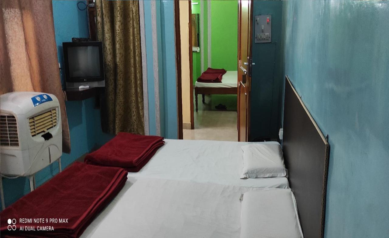 Hotel Avadh Balrampur ภายนอก รูปภาพ